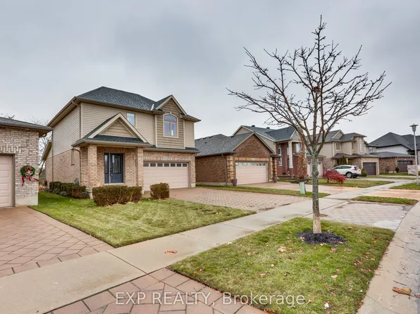 2701 Bateman Trl, London, ON N6L 0A9