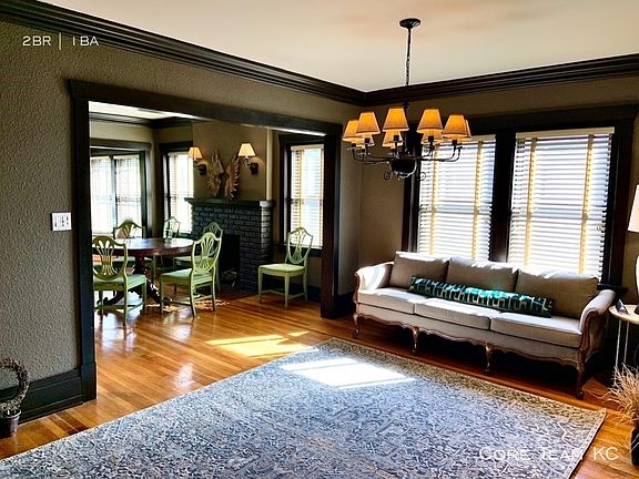 5th image of 3814 Walnut St #3S