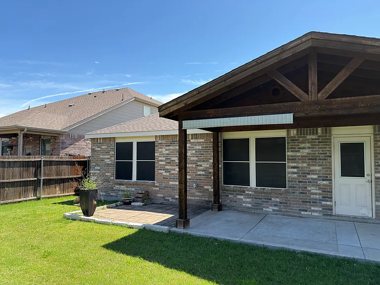 916 Rivers Creek Ln — Photo 24