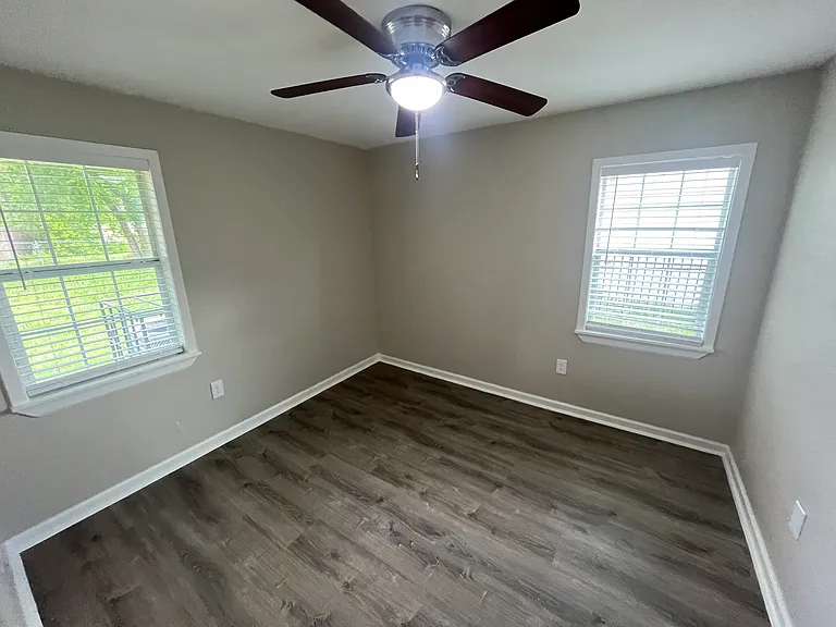 6415 Godfrey Ave — Photo 8