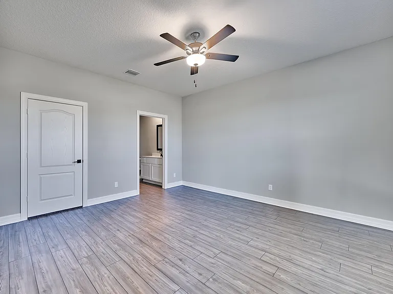 1810 Celebration Dr — Photo 58