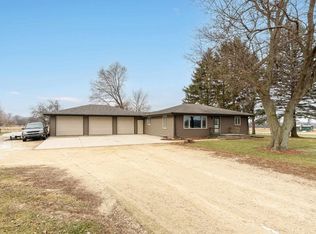 1326 S Read Rd, Janesville, WI 53546