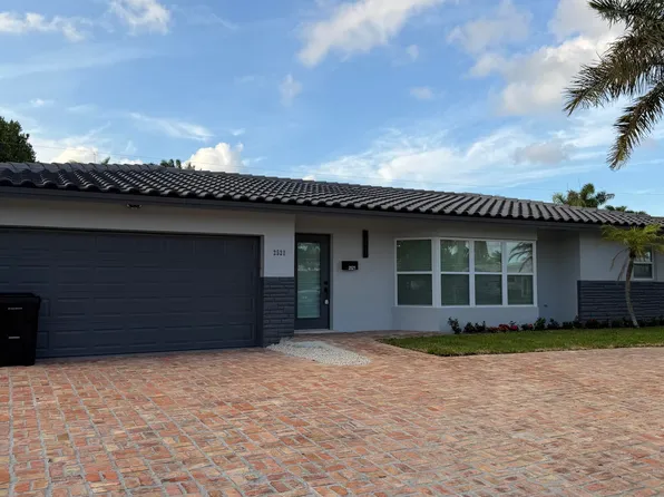 2521 NE 45th Street, Lighthouse Point, FL 33064