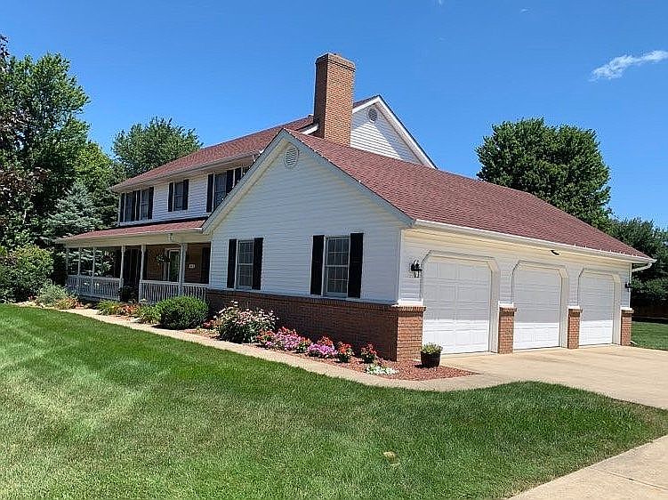 1st image of 2419 Farmington Dr W
