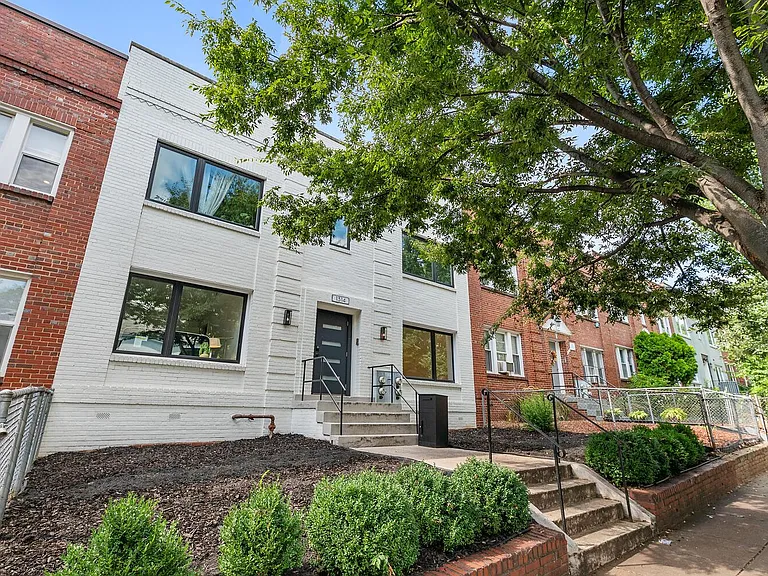 1314 Orren St NE #4 — Photo 2