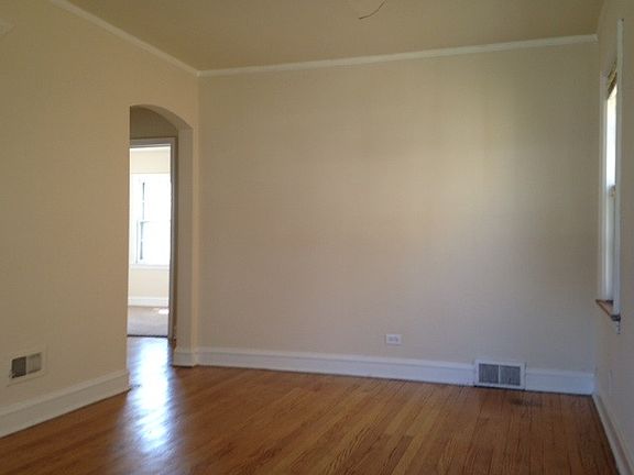2nd image of 5420 N. Oriole Avenue