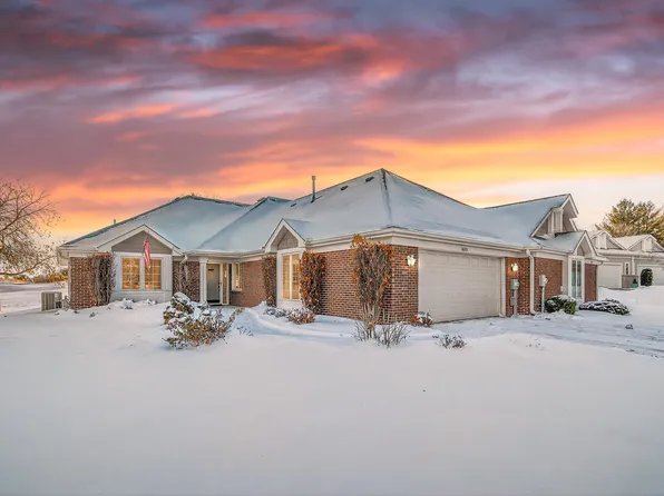 8810 Pointe Vista Dr, Victoria, MN 55386