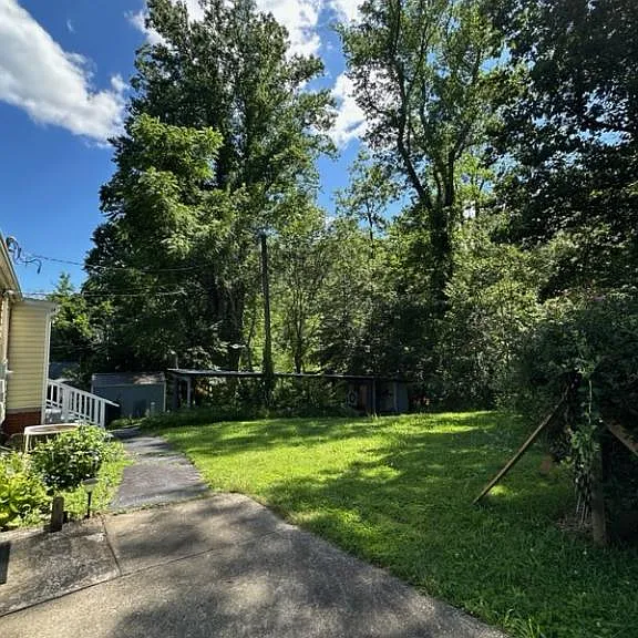 211 Woodland Dr — Photo 10