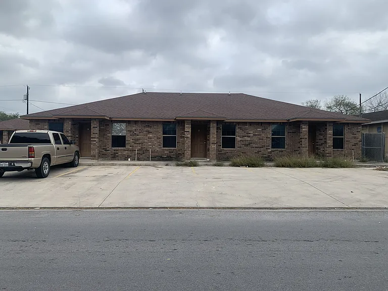 2502 Gregory Ave #E — Photo 1