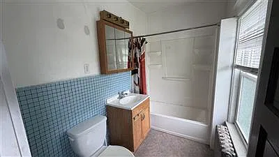 2 bed, 1011 sqft, $2,600 — Photo 4