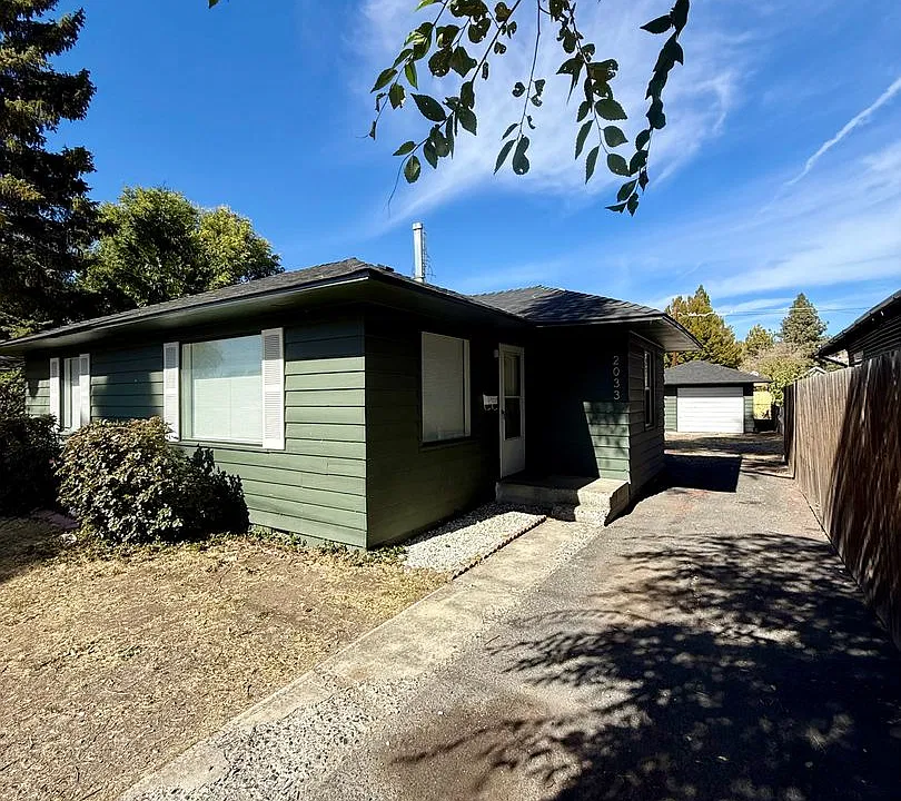 2033 Reclamation Ave