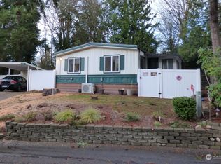 3060 NE McWilliams Rd TRAILER 90, Bremerton, WA