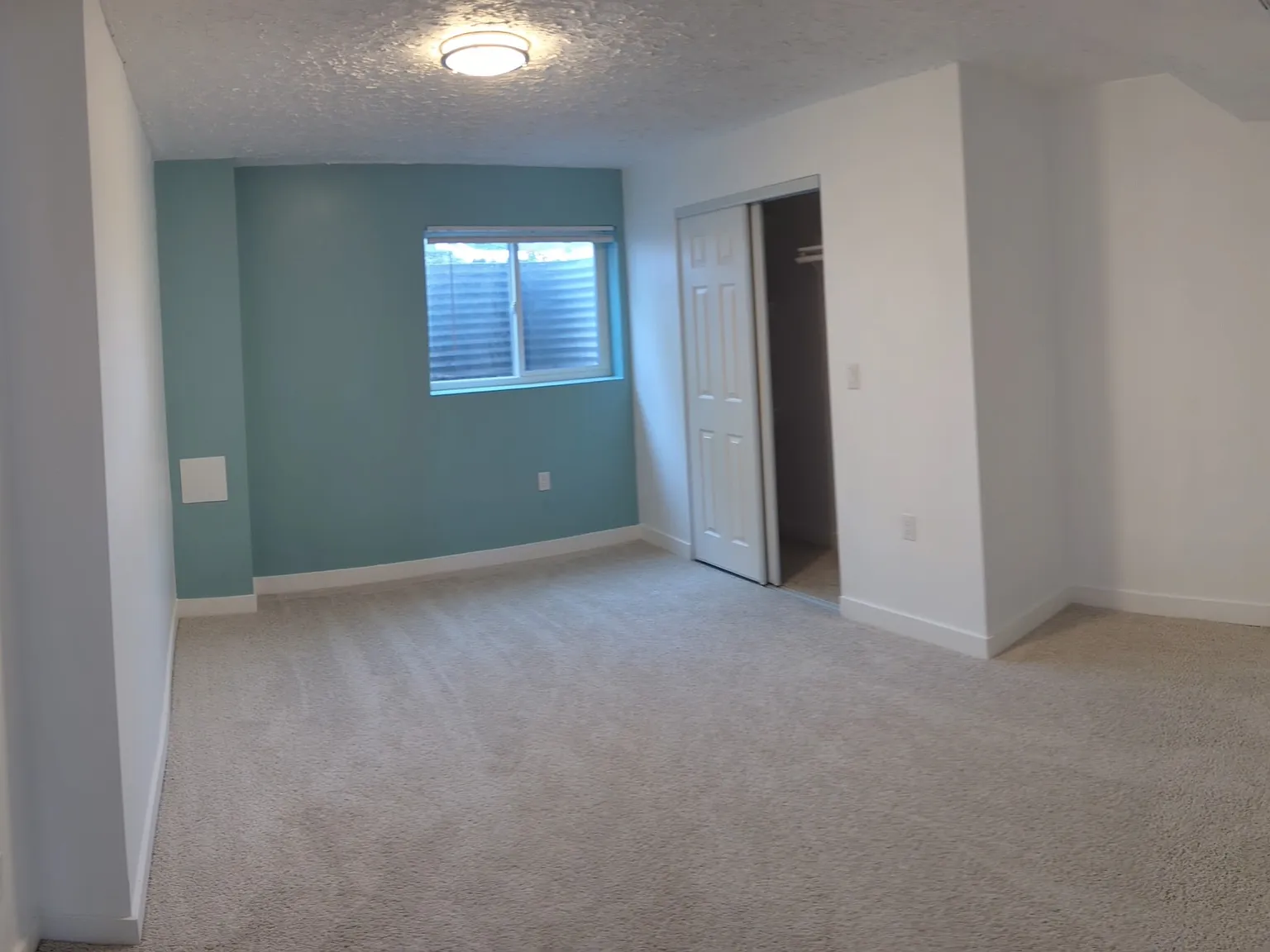 3 bed, 1500 sqft, $1,900 — Photo 4