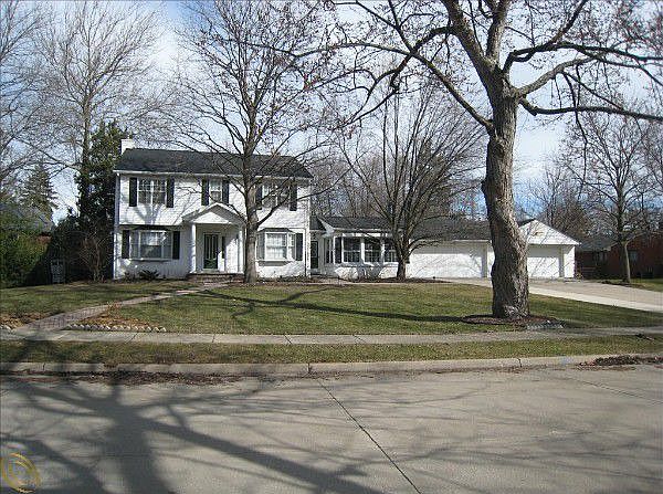 1st image of 1400 Cedar Hill Dr