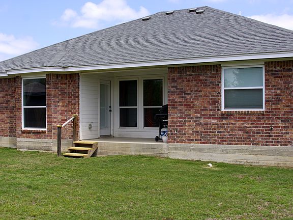 4th image of 1319 Eastwind Dr