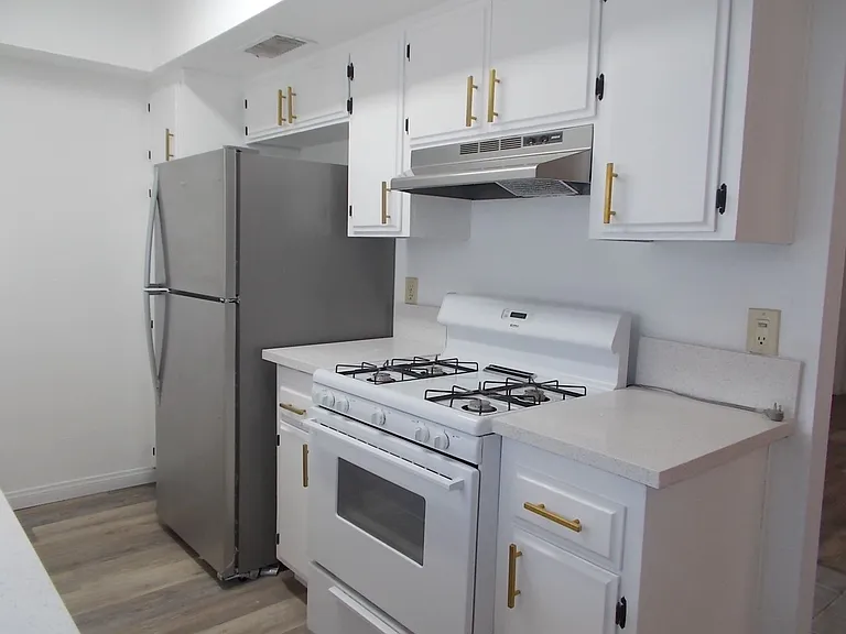3168 S Eastern Ave #48 — Photo 8
