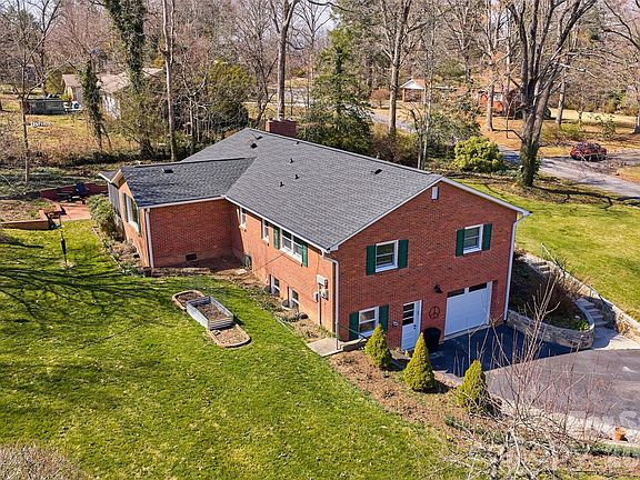 3rd image of 3123 Cheryl Dr