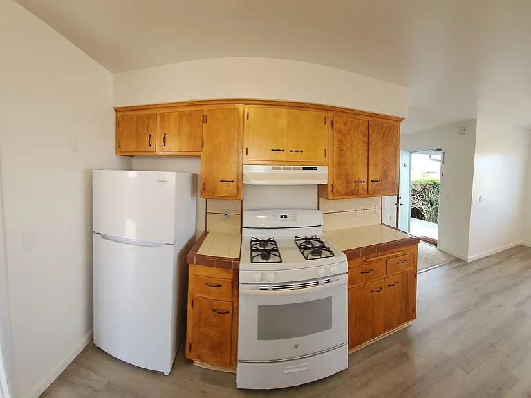 550 Piney Way — Photo 13