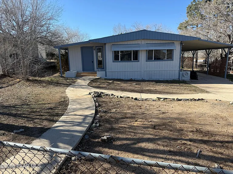 3110 Cedar Ln — Photo 2