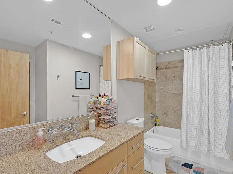 1600 Barton Springs Rd #6304 — Photo 4