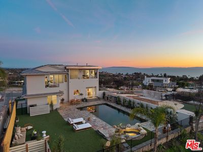 735 Lachman Ln, Pacific Palisades, CA, 90272