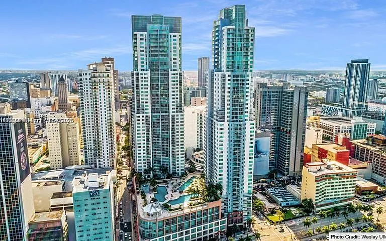 244 Biscayne Blvd #643 — Photo 1