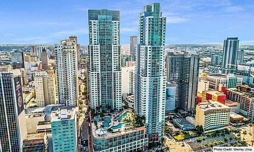 244 Biscayne Blvd Photo 1