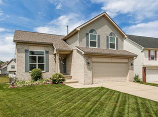 3003 Talon Cir, Lake Orion, MI 48360