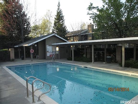 3rd image of 5638 Hamilton St