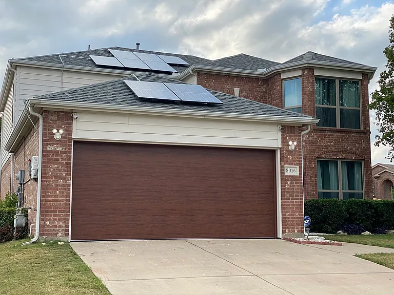 8016 Southern Pine Way — Photo 2