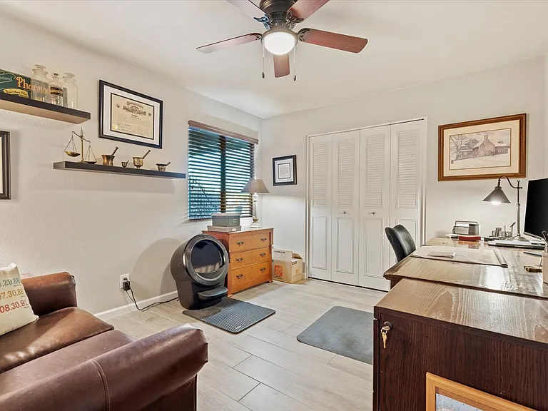 8543 E Jackrabbit Rd — Photo 25