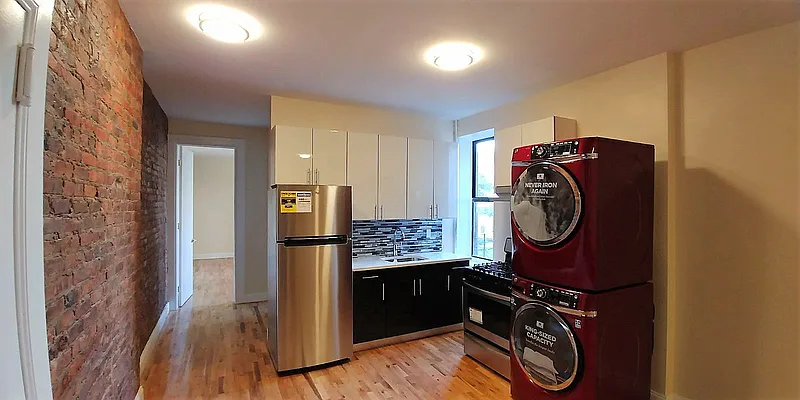 Rented by Lang Realty LLC | media 30