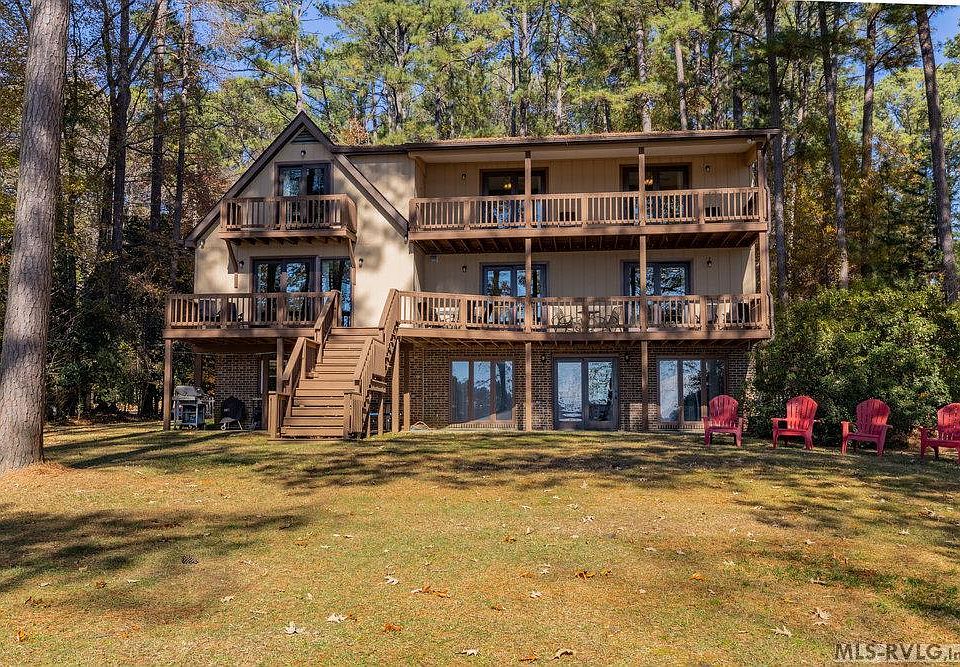 1st image of 262 Forest Hill Dr