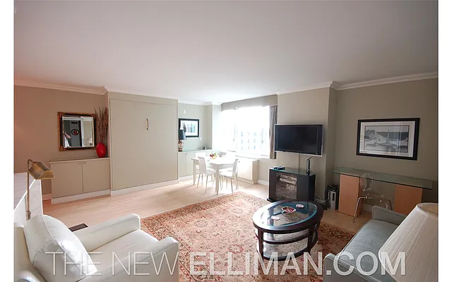 Rented by Douglas Elliman | media 14