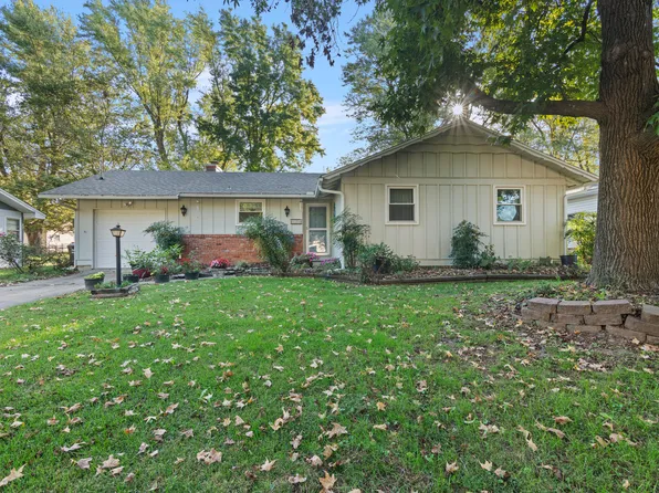 1254 S Belcrest Avenue, Springfield, MO 65804
