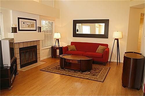 3rd image of 9437 Penny Ln