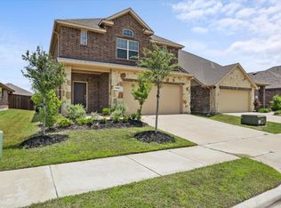2750 Pease Dr, Forney, TX 75126
