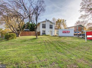 407 Winterthur Ct, Silver Spring, MD 20904