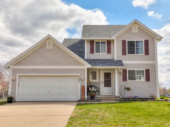 5901 NW 97th St, Johnston, IA 50131