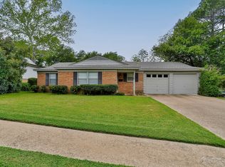 1200 Westcrest Dr, Arlington, TX