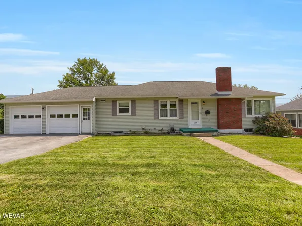 1318 S Hillview St, Flemington, PA 17745