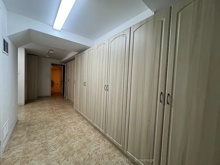 80 Belvia Dr — Photo 22