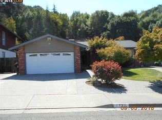 2892 Wright Ave, Pinole, CA 94564