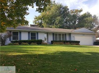 5015 River Ridge Dr, Lansing, MI 48917