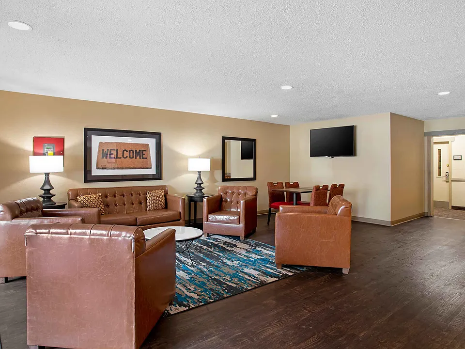 Lobby and Guest Check-in