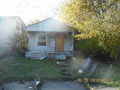 12715 Roselawn