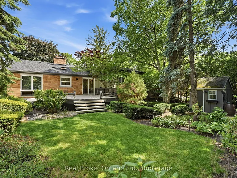 571 Leonard Ct — Photo 42