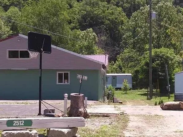 2512 Quicksand Rd, Jackson, KY 41339