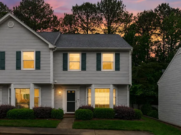 111 S McLean Ct, Cary, NC 27513