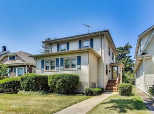 6854 N Osceola Ave, Chicago, IL 60631